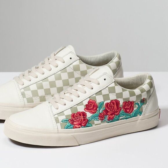 Vans Old Skool DX "Rose Embroidery" Checkered Lace Up Sneakers - Picture 2 of 12